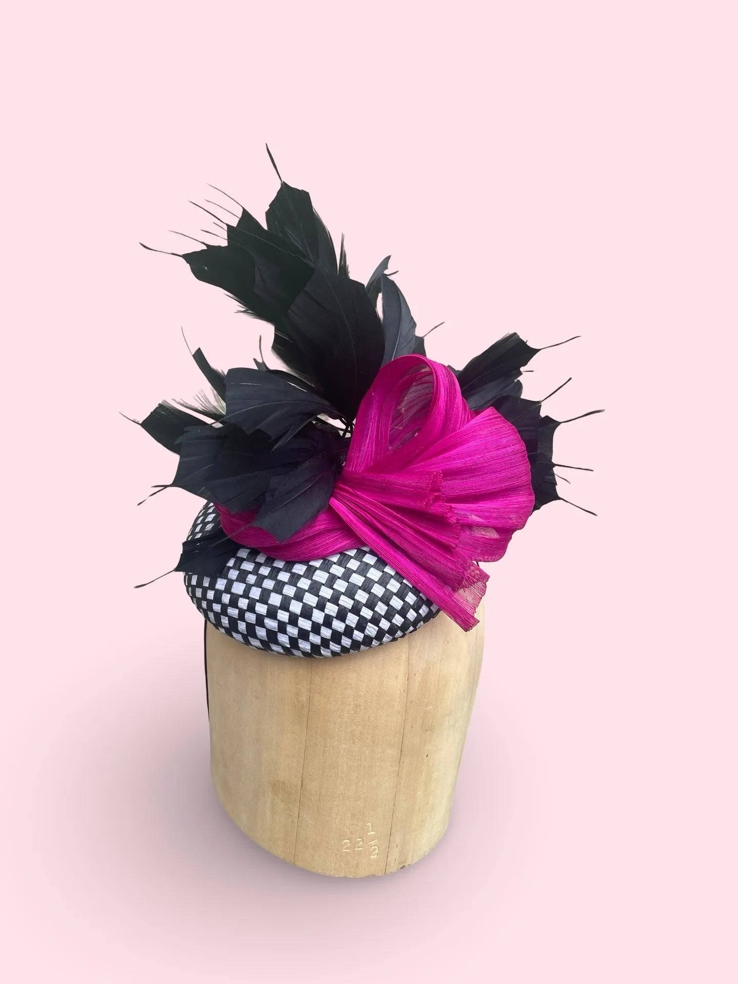 Black Lotus Fascinator - Check Pillbox with Feather & Bow