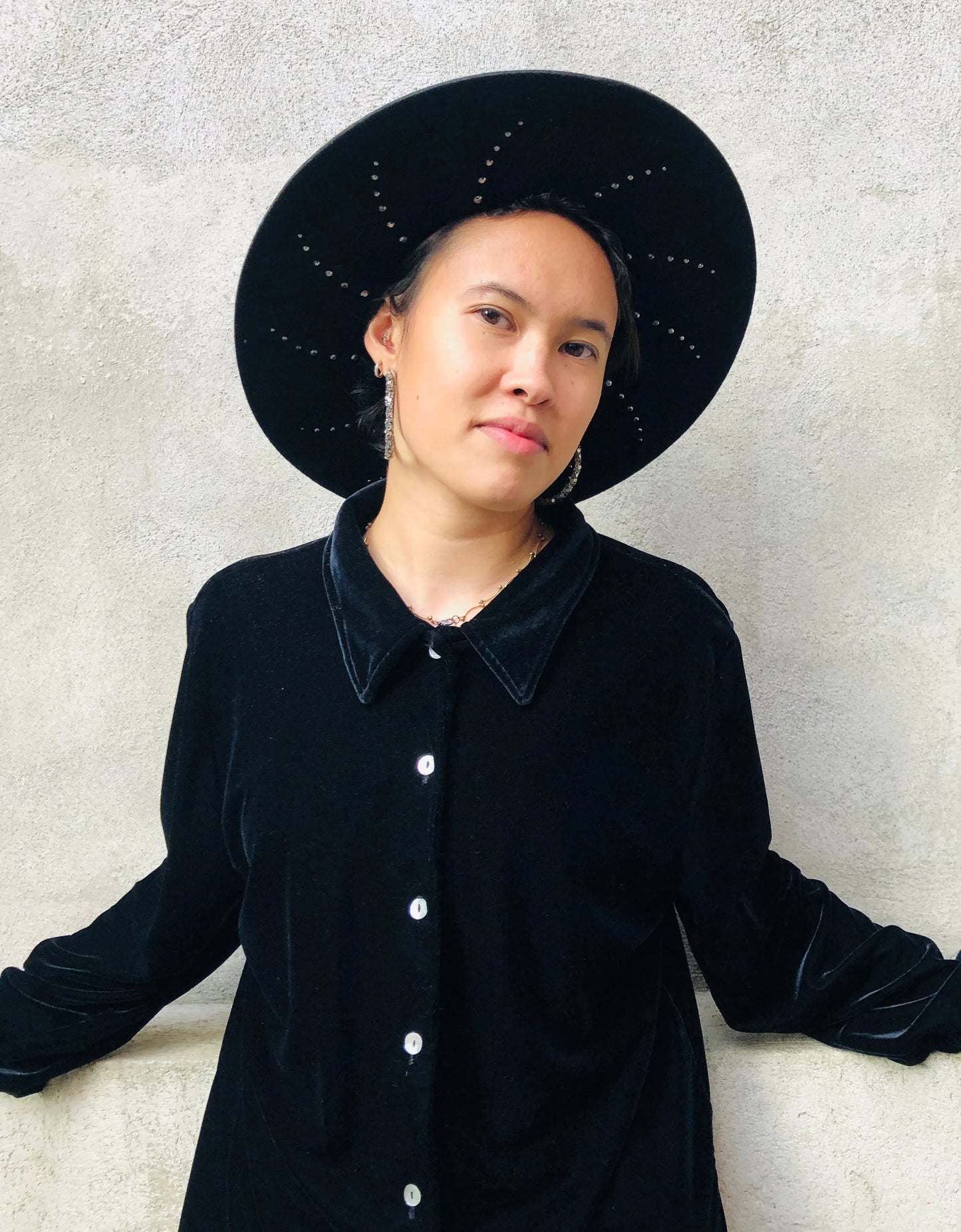 Crystal Visions - Black Fedora with Hidden Crystal Halo