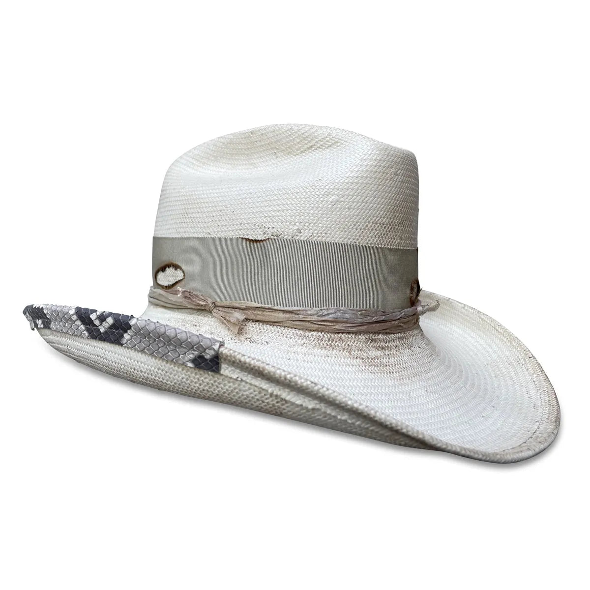 La Petite Chatte Cowboy Hat - Distressed Straw with Snakeskin Trim